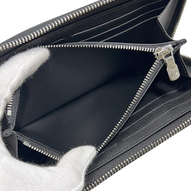 Louis Vuitton Zip Around Wallet Zippy Horizontal Taiga Leather Noir Black — view 4