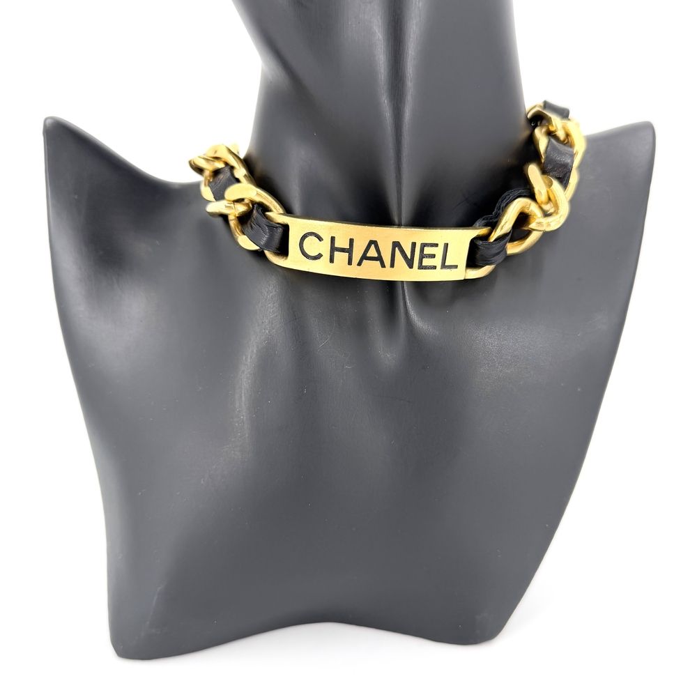 Chanel Choker CC Logo Plate Necklace Adjustable Leather 95P Gold Black — view 3