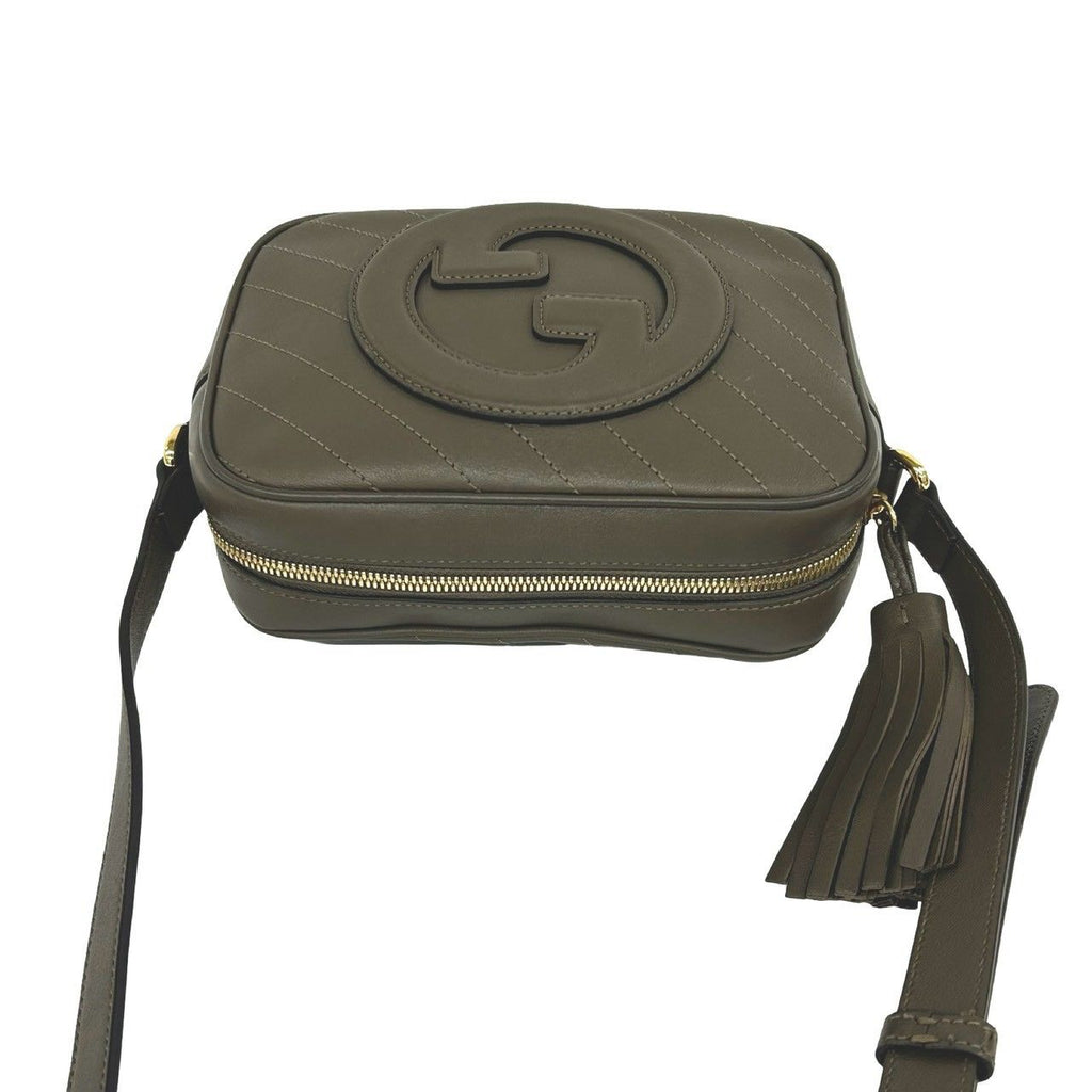 Gucci Blondie Interlocking G Tassel Leather Shoulder Bag Pochette Brown — view 4