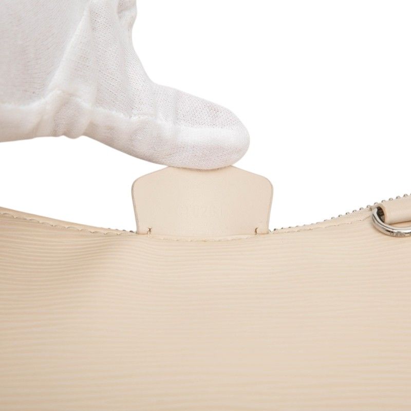 Louis Vuitton Epi Easy Pouch 2-Way Shoulder Bag Beige Leather — view 6