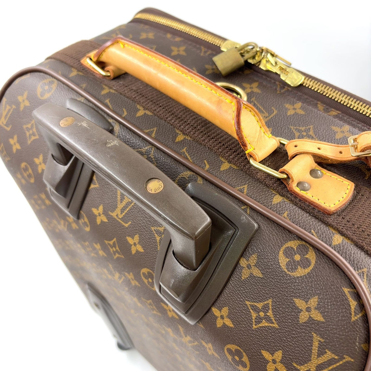 Louis Vuitton Pegase 55 Travel Bag Leather Brown Light Gold — view 7