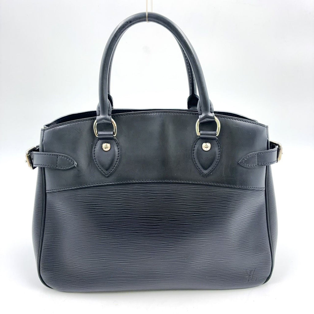 Louis Vuitton Passy PM Epi Noir Leather Black Handbag Silver