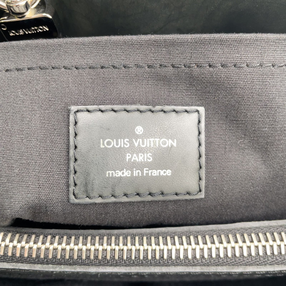 Louis Vuitton Passy PM Epi Noir Leather Black Handbag Silver — view 4