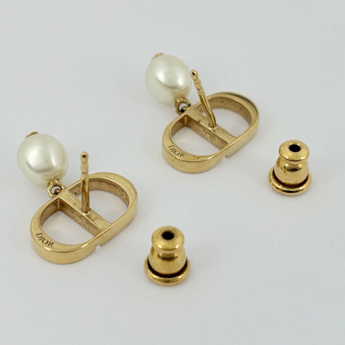 Dior Earrings Faux Pearl Gold — view 3