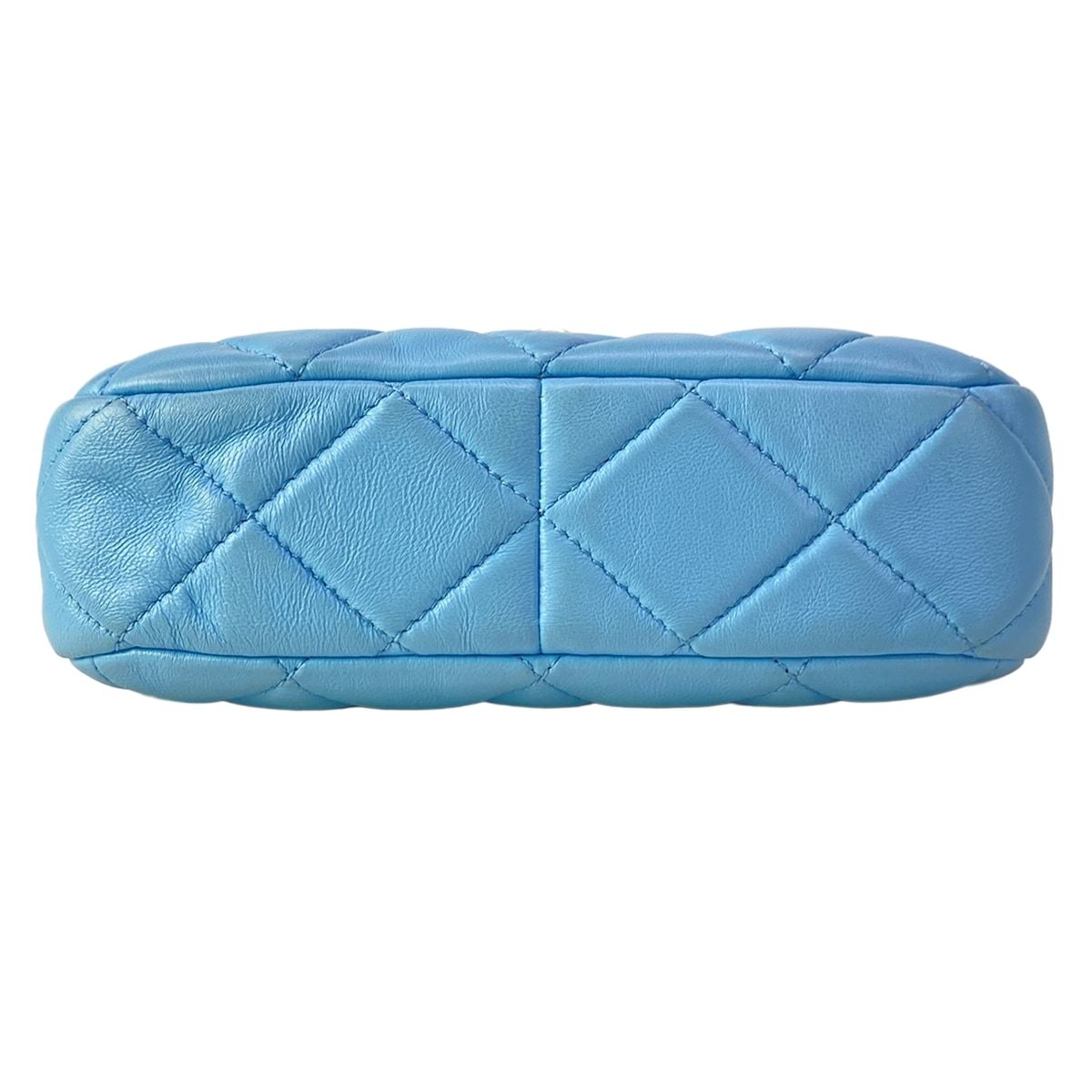 Chanel Shoulder Bag Mini Quilted Light Blue Lambskin — view 5