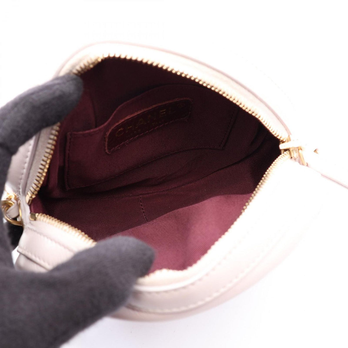 Chanel Shoulder Bag Quilted Round Mini Baby Pink Leather Chain — view 3