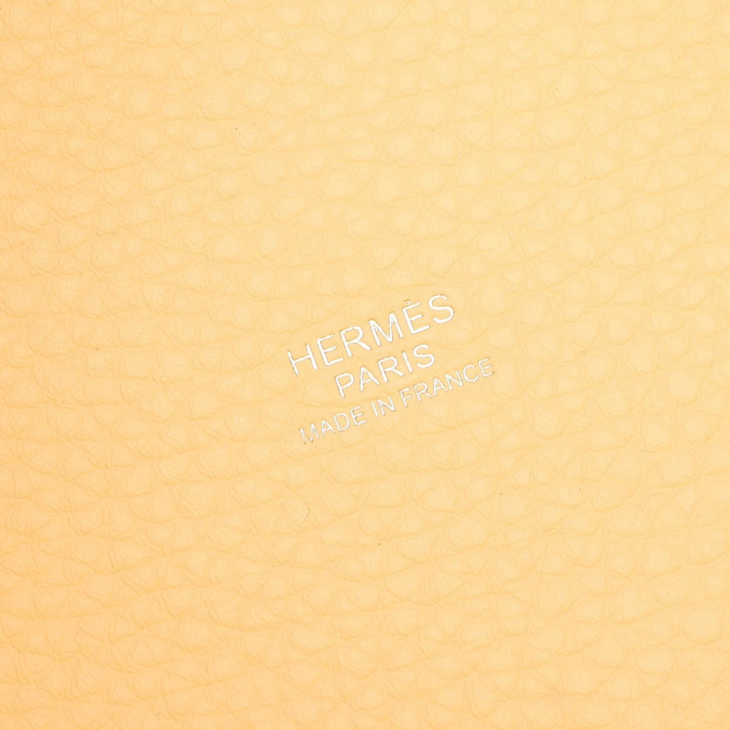Hermes Handbag Picotin Lock PM Casaque Lime Nata — view 4