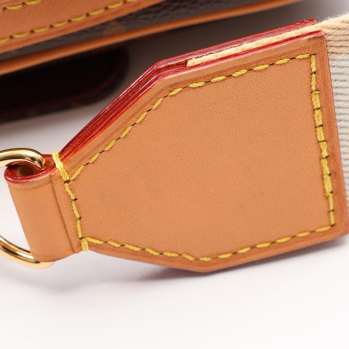 Louis Vuitton Shoulder Bag Monogram Leather — view 7