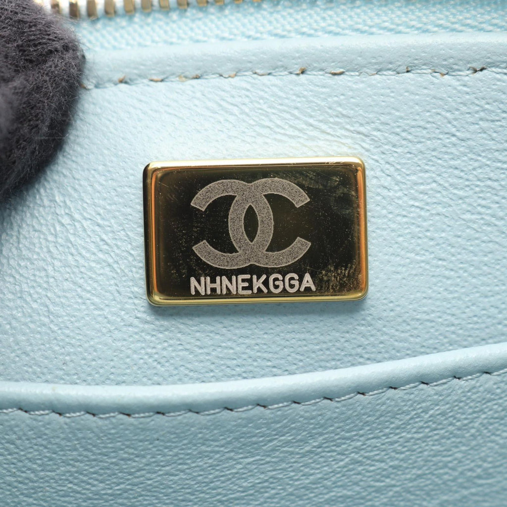 Chanel Shoulder Bag Quilted 2-Way Light Blue Caviar Leather Vanity Chain — view 5