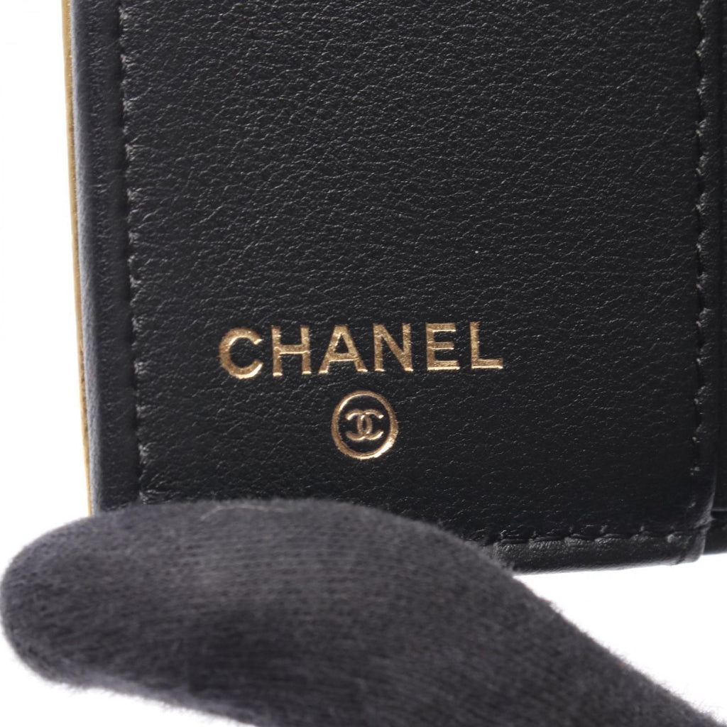Chanel Trifold Wallet Classic Small Croco Embossed Gold Leather — view 5