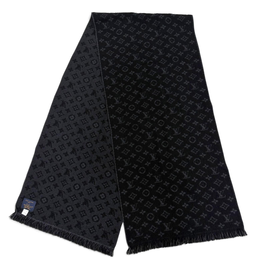 Louis Vuitton Wool 100% Monogram Classic Scarf with Fringes Black — view 4