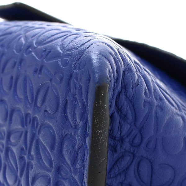 Loewe Avenue Chain Messenger Bag — view 6
