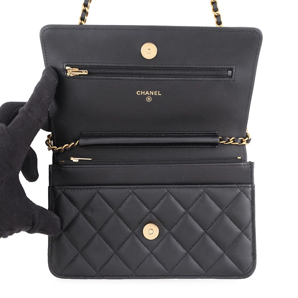 Chanel Chain Wallet Classic Quilted CC Logo Lambskin Black Shoulder Bag — view 5