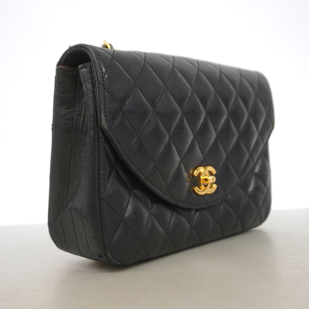 Chanel Shoulder Bag Quilted Lambskin Black Gold — view 2
