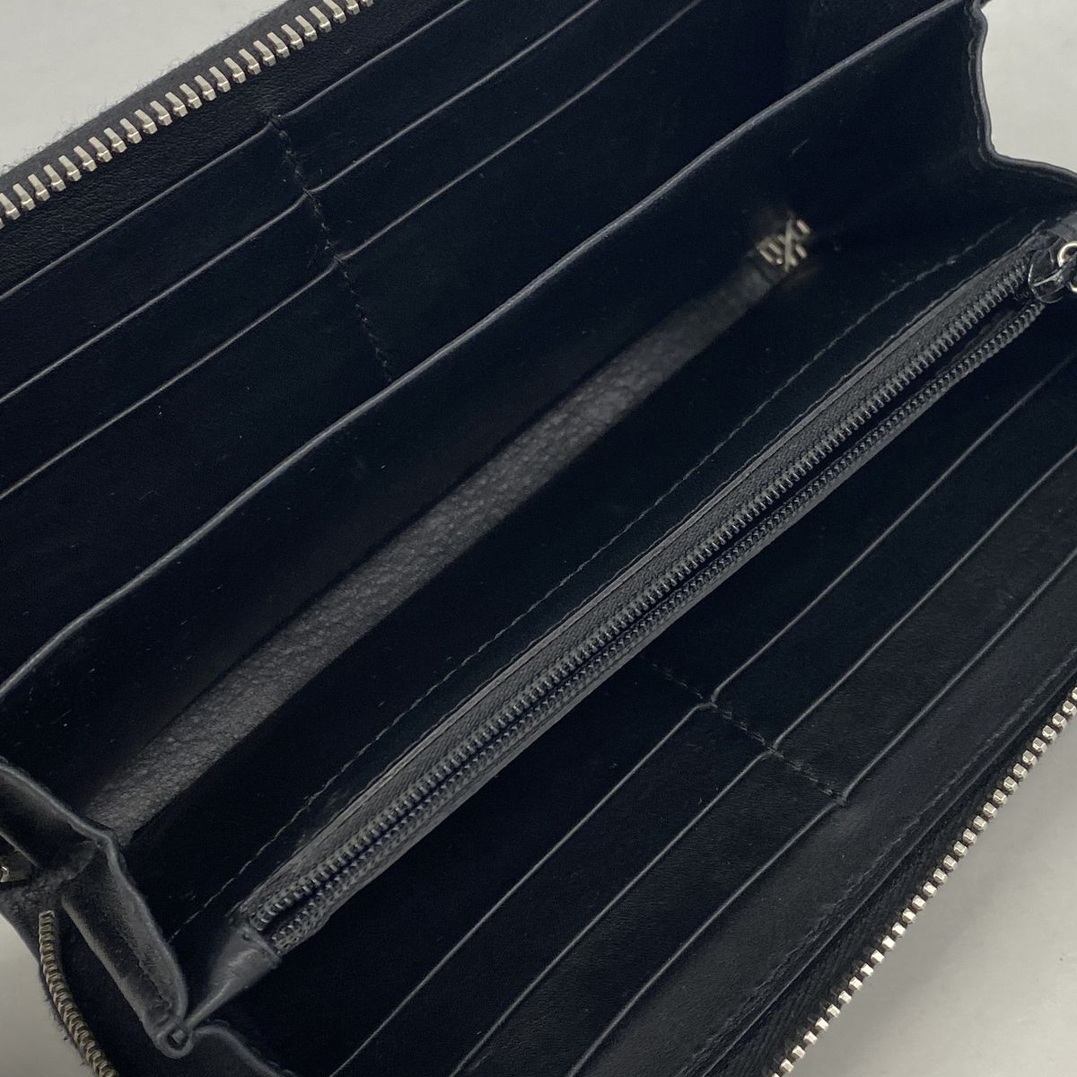 Gucci Wallet Guccissima Leather Black Silver — view 3