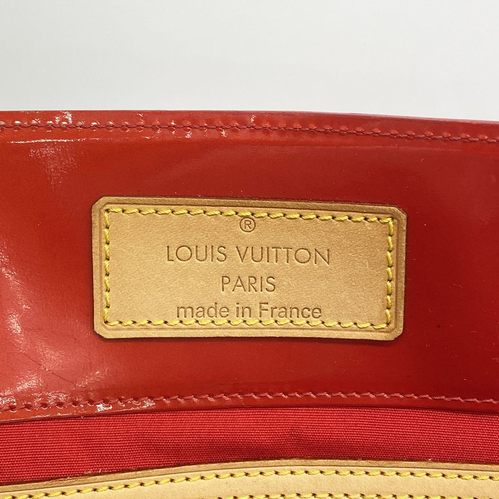 Louis Vuitton Boston Bag Vernis Reade GM Rouge — view 5