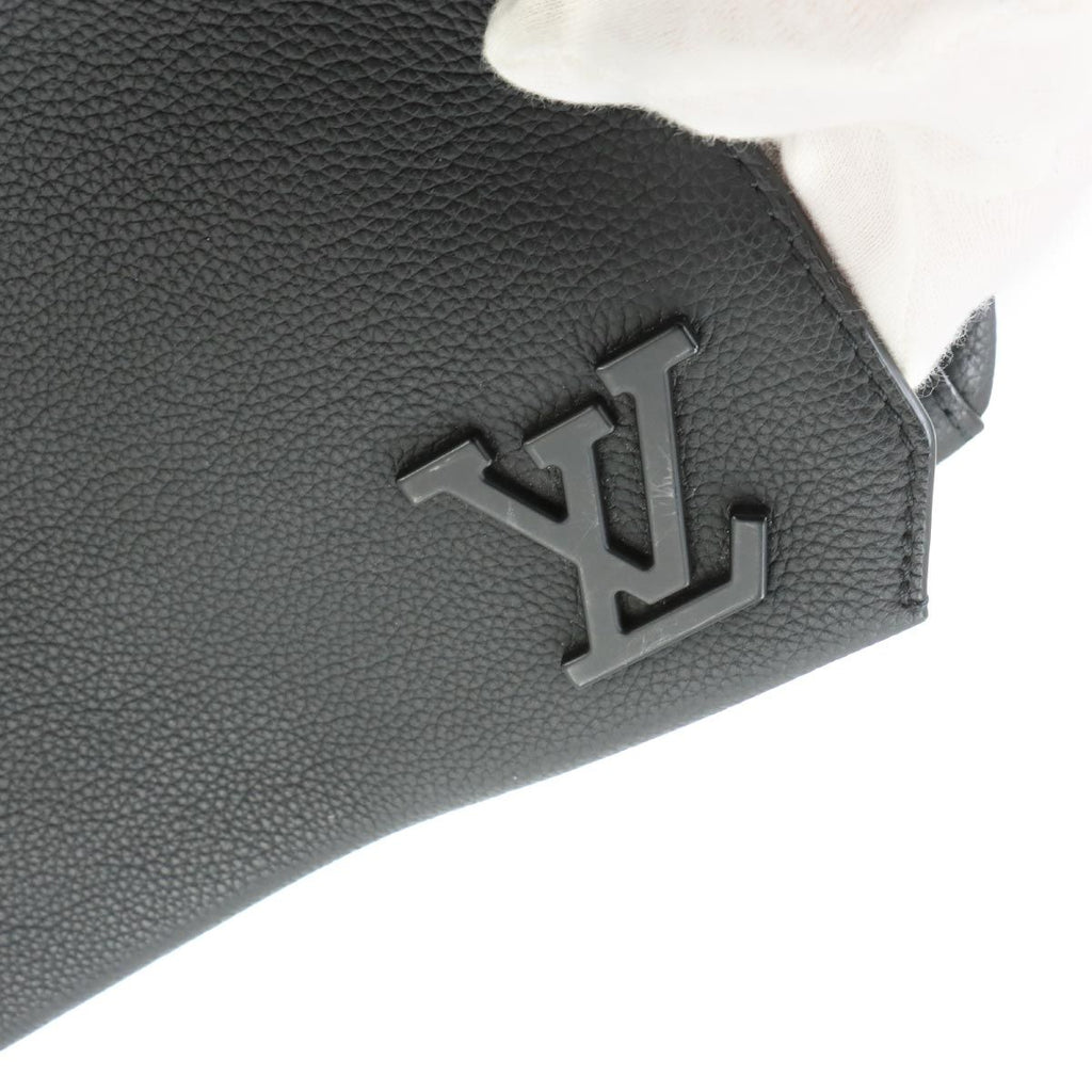 Louis Vuitton Aerogram Takeoff Messenger Shoulder Bag Leather Black — view 8