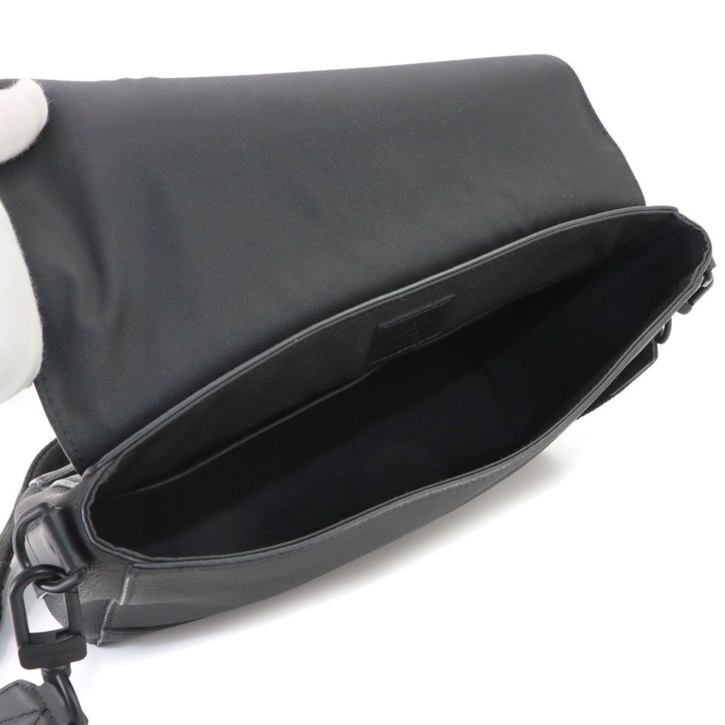 Louis Vuitton Aerogram Takeoff Messenger Shoulder Bag Leather Black — view 6