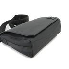 Louis Vuitton Aerogram Takeoff Messenger Shoulder Bag Leather Black — view 4