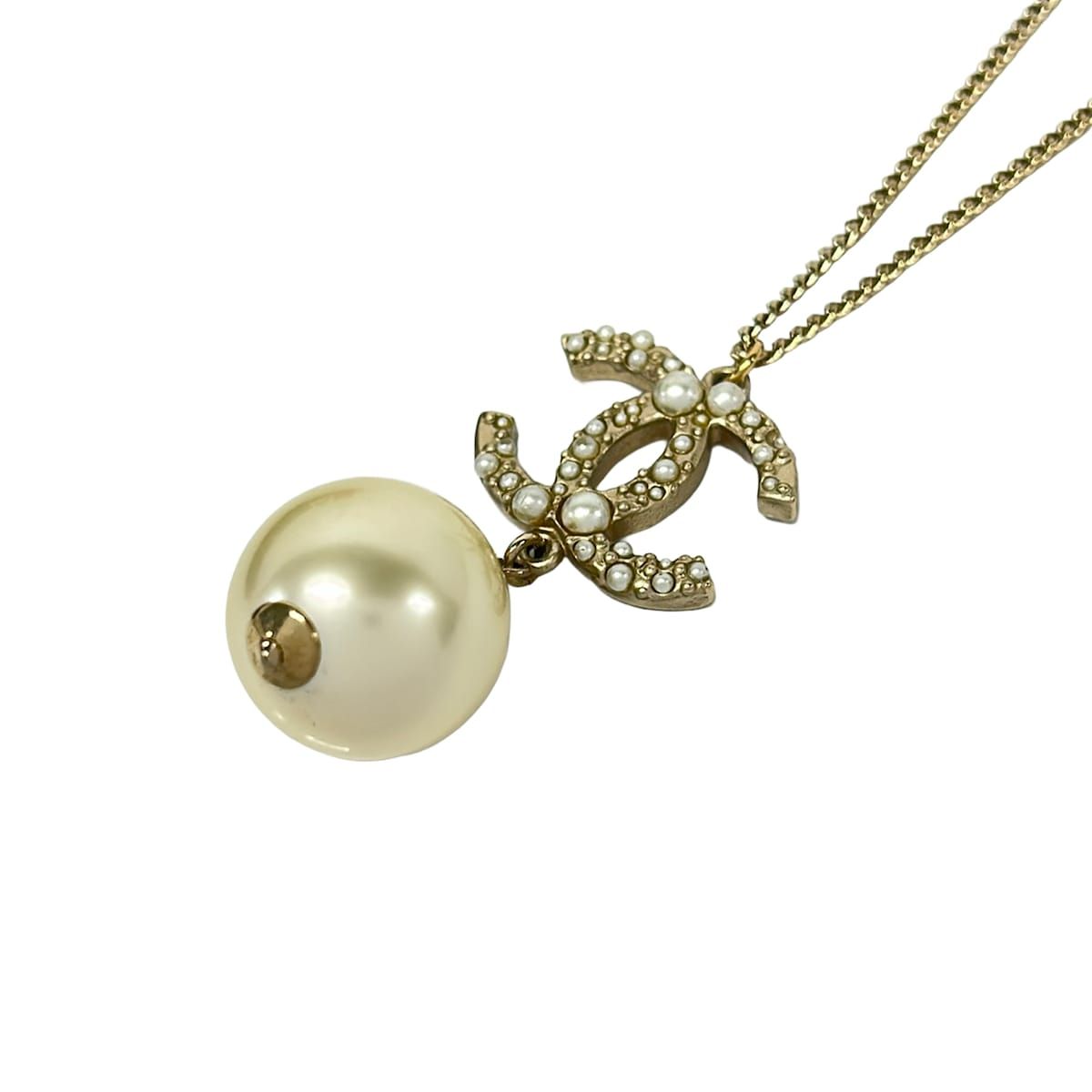 Chanel Necklace Gold Ivory Pearl CC Logo