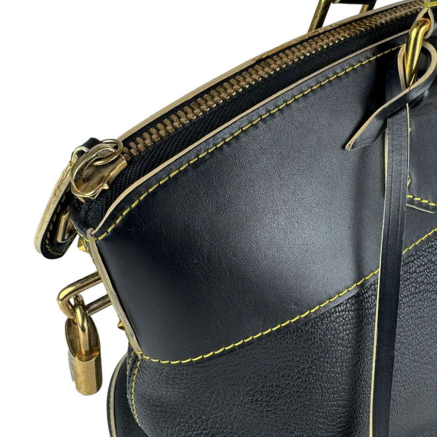 Louis Vuitton Handbag Lockit MM — view 7