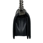 Chanel Shoulder Bag Boy Small — view 2