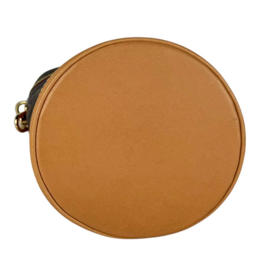 Louis Vuitton Shoulder Bag Duffle — view 4