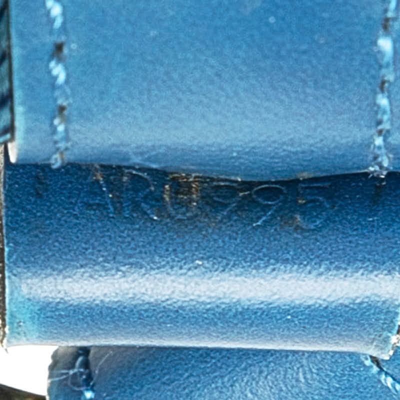 Louis Vuitton Epi Noe Shoulder Bag Toledo Blue Leather — view 6