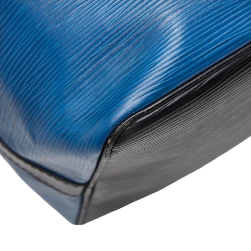 Louis Vuitton Epi Petit Noe Shoulder Bag Toledo Blue Noir Leather — view 7
