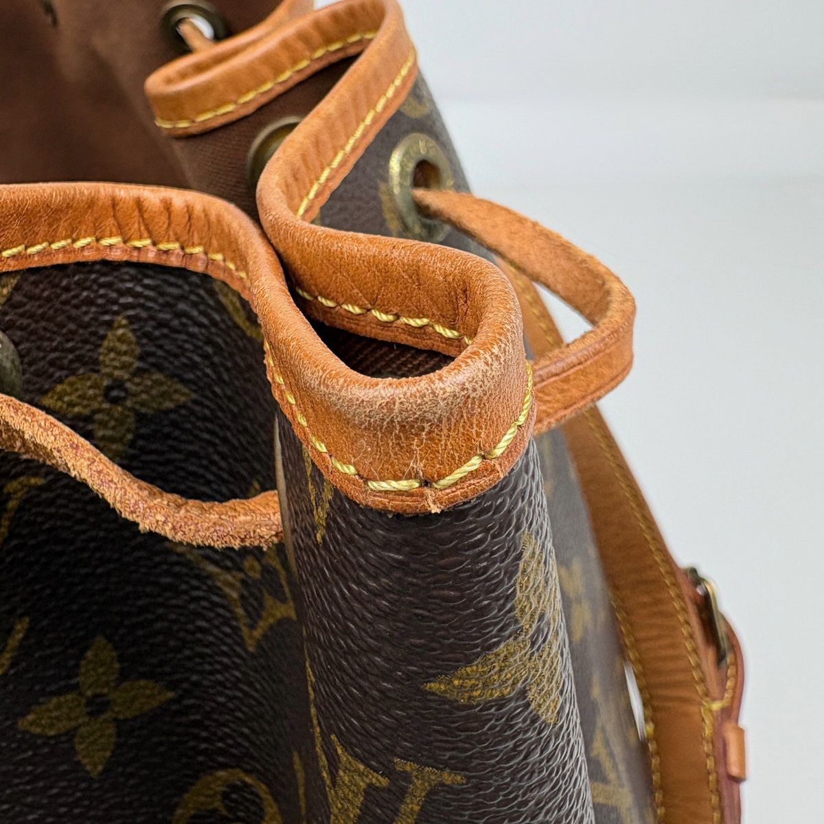 Louis Vuitton Noe Shoulder Bag Drawstring Monogram Brown — view 6