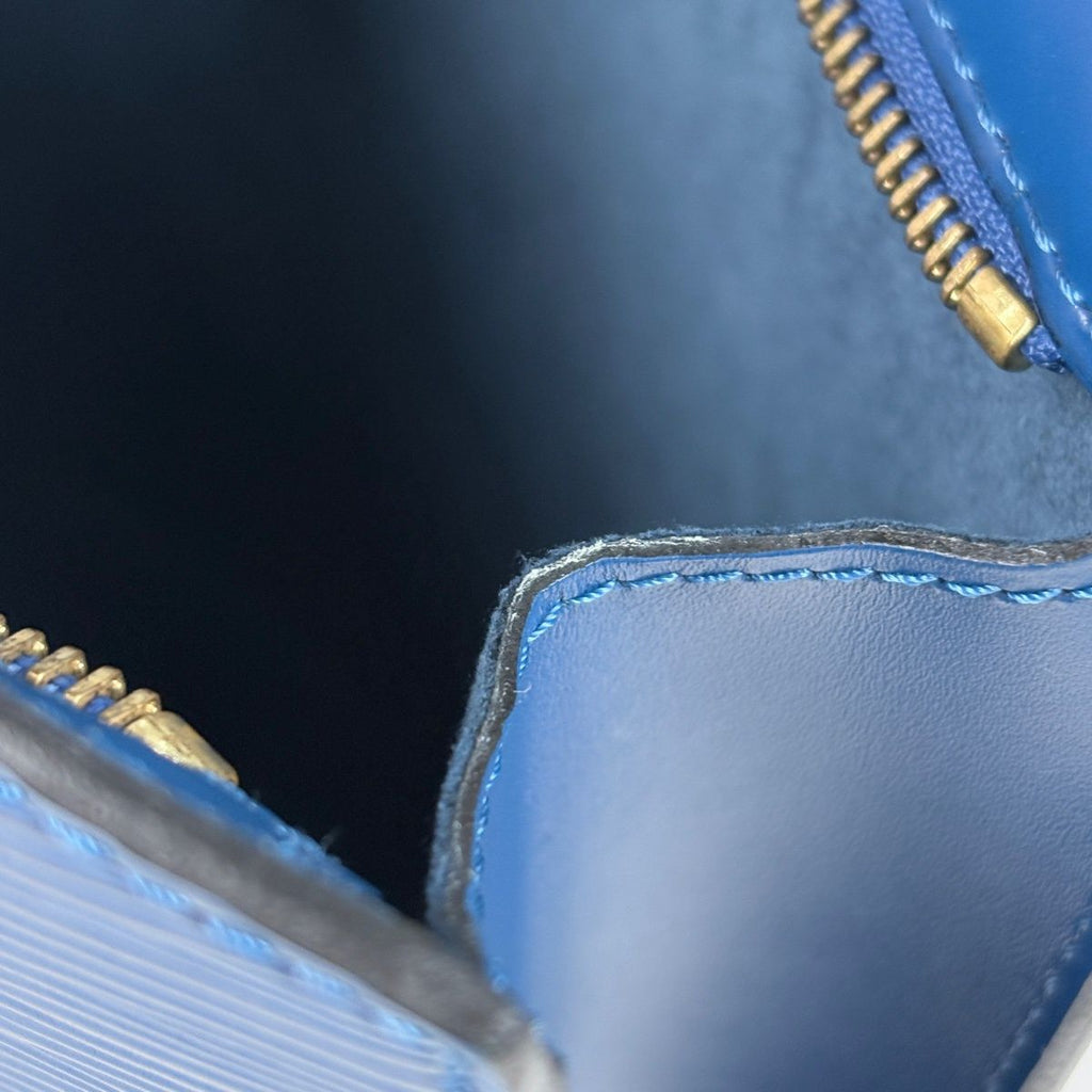 Louis Vuitton Saint Jacques Shoulder Bag Epi Toledo Blue — view 8