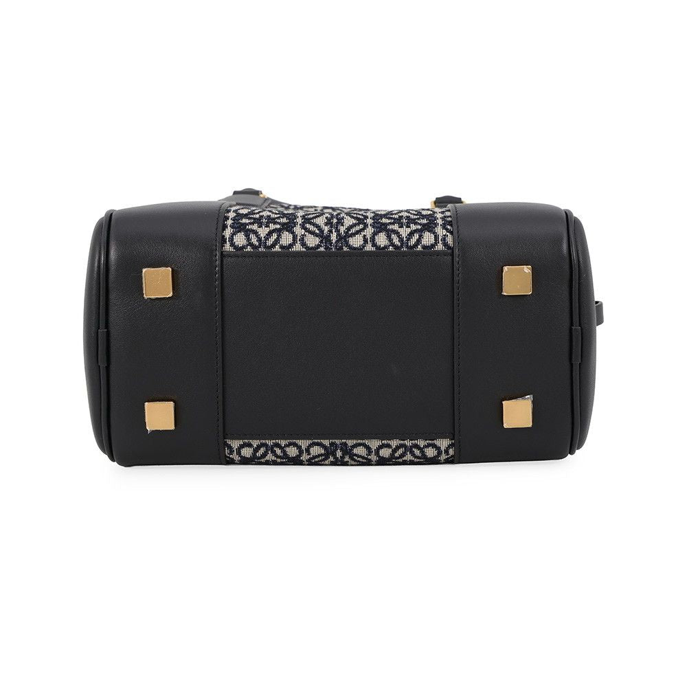 Loewe Amazona 19 Square Canvas Calfskin 2-Way Shoulder Bag Black — view 3