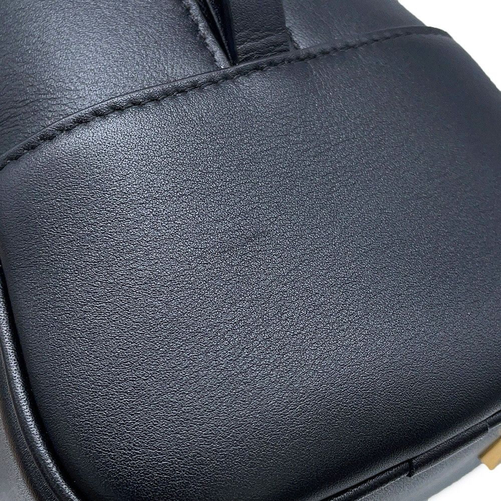 Loewe Amazona 19 Square Canvas Calfskin 2-Way Shoulder Bag Black — view 7