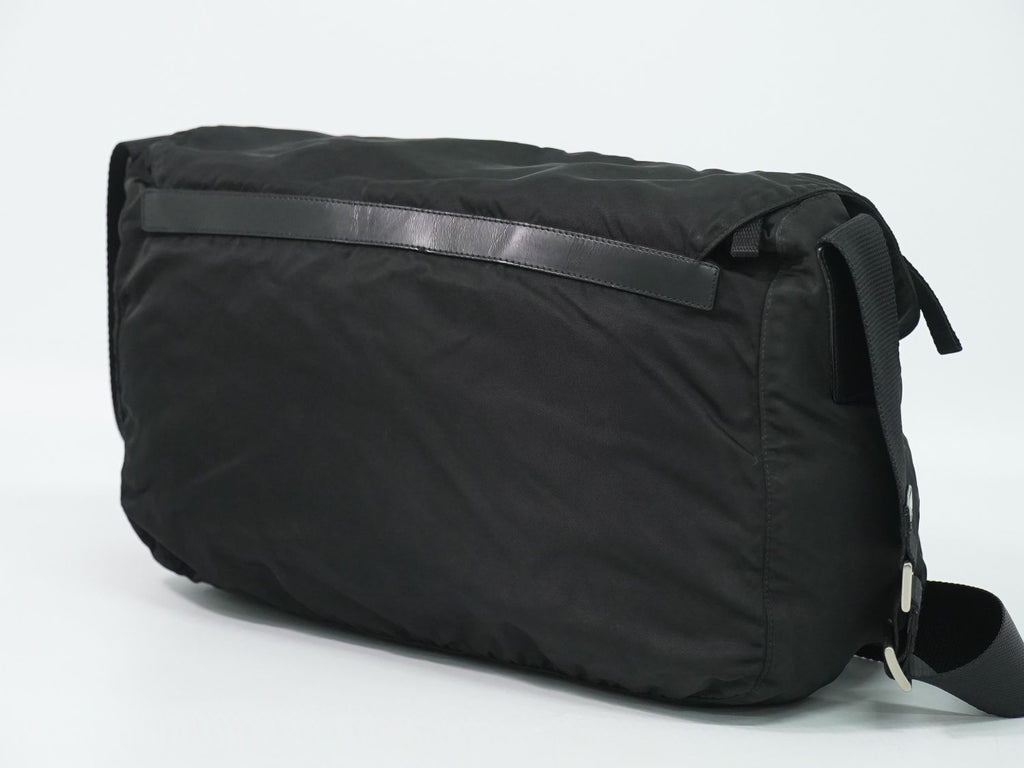 Prada Nylon Shoulder Bag Pochette Black — view 2