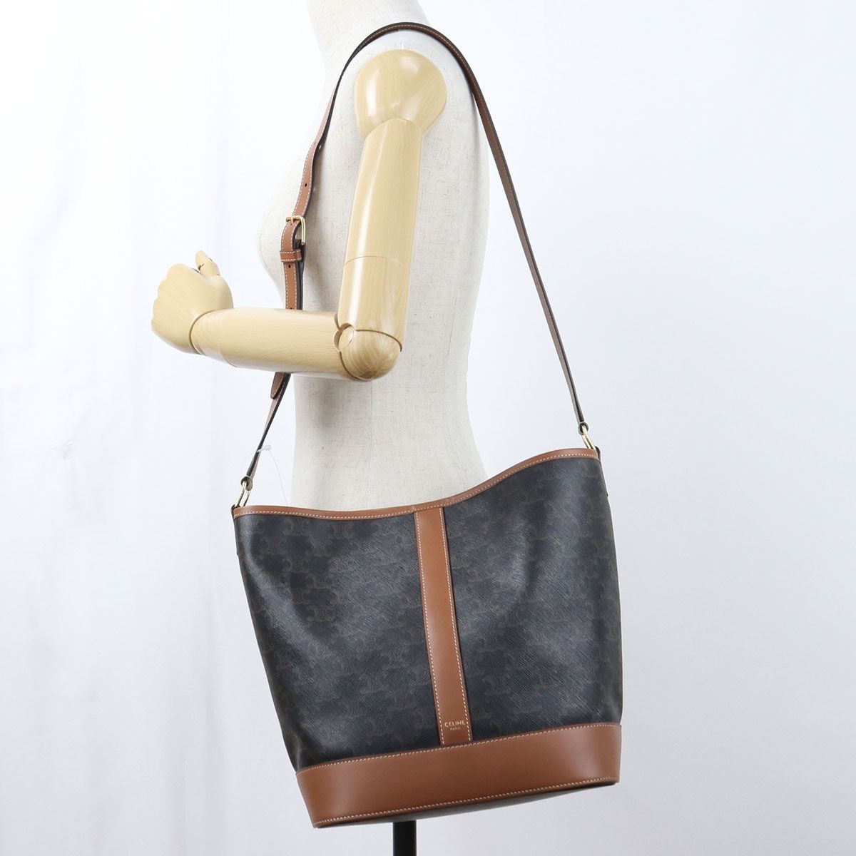 Celine Medium Bucket Triomphe Canvas Shoulder Bag Leather — view 6