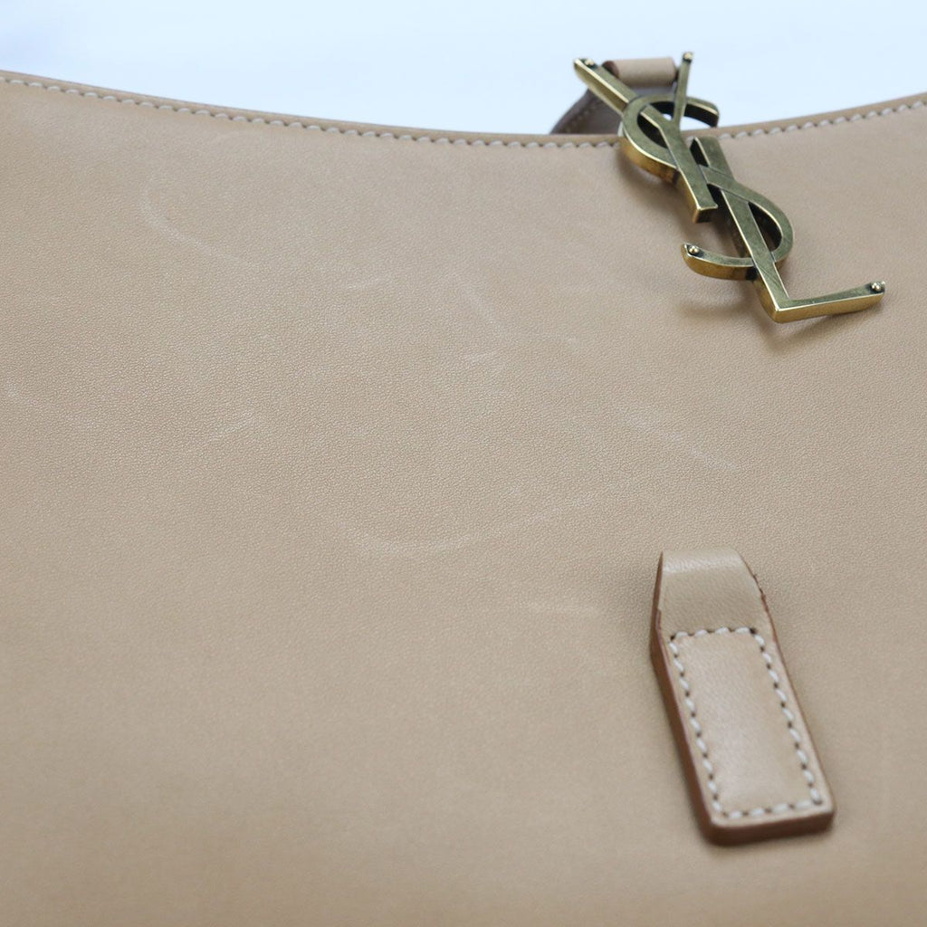 Saint Laurent le Cassette Hobo Leather — view 6