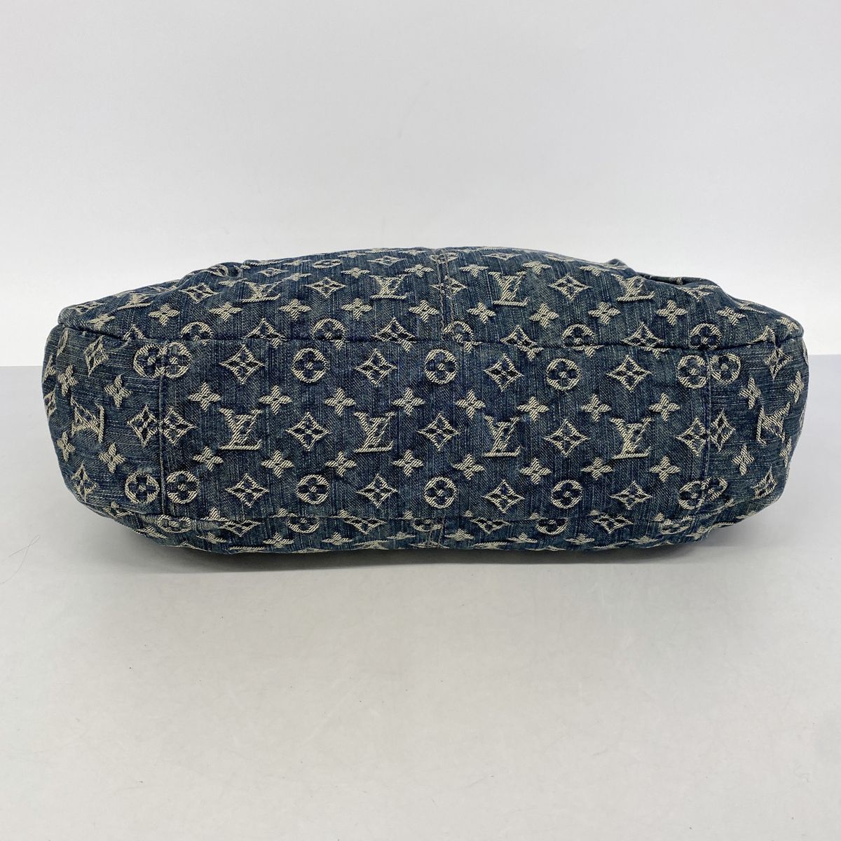 Louis Vuitton Shoulder Bag Monogram Denim Daily GM Blue — view 3