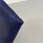 Louis Vuitton Wallet Taigarama Pochette Discovery PM Cobalt — view 5
