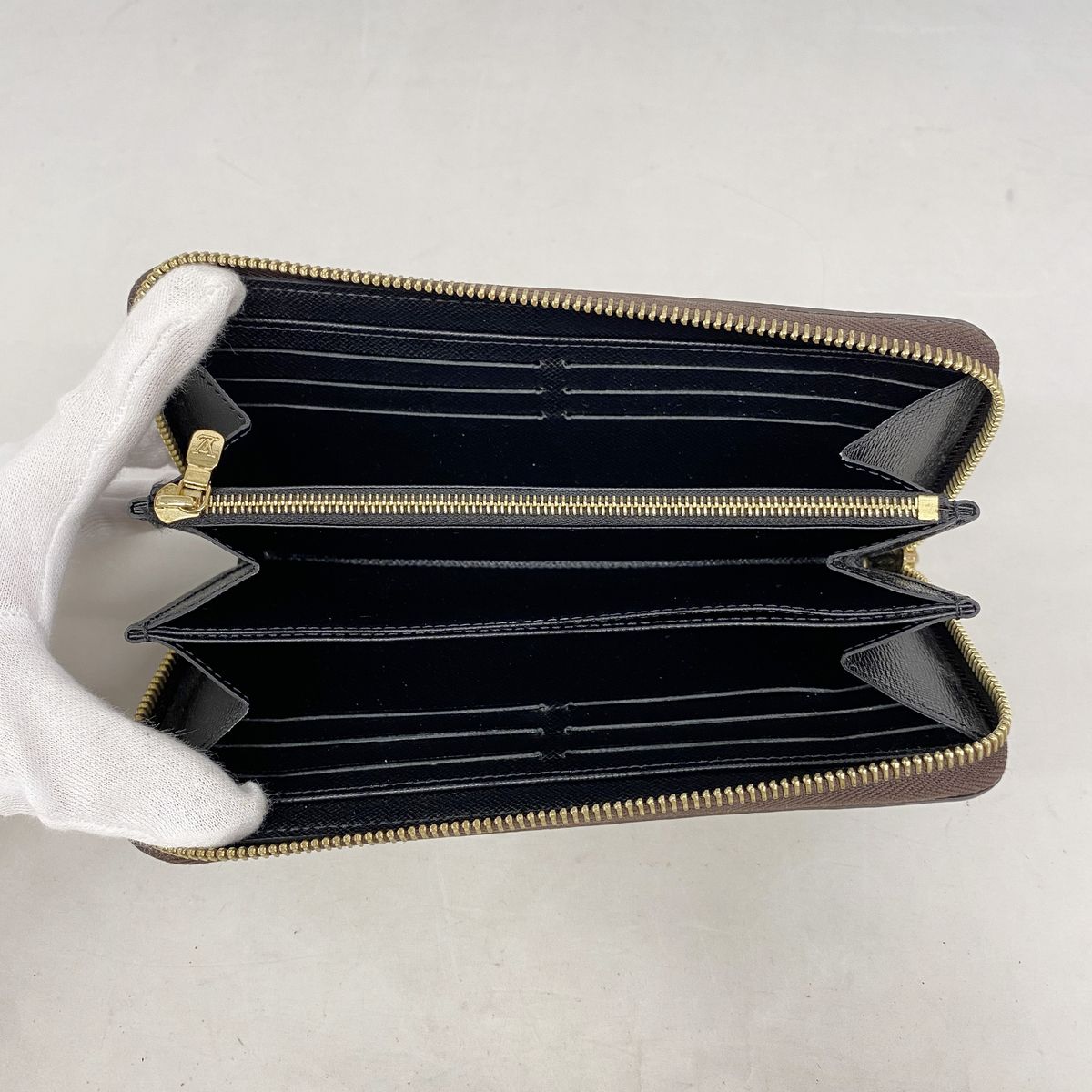 Louis Vuitton Wallet Monogram Reverse Zippy Light Brown — view 3