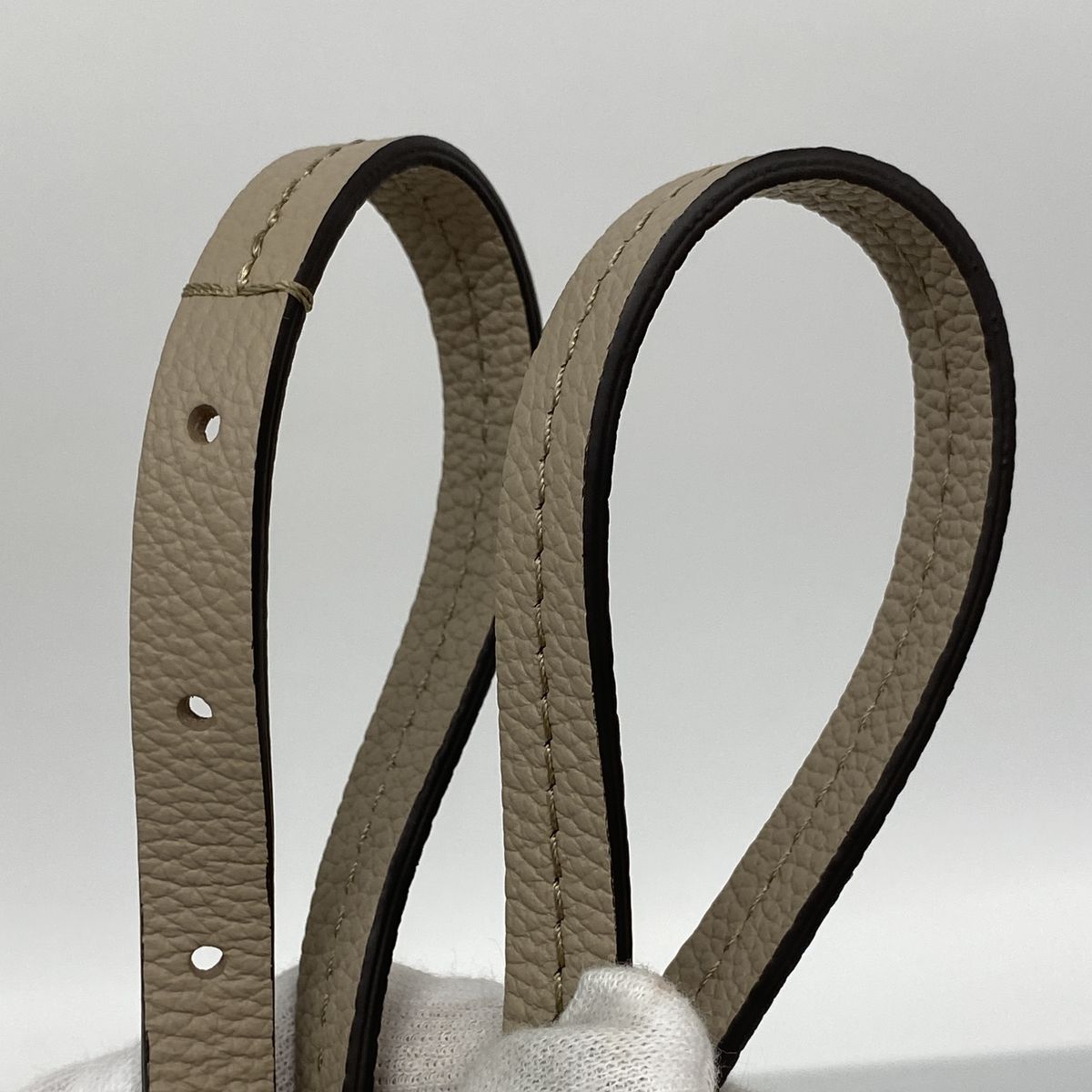 Louis Vuitton Handbag Mahina Bella Galet 2-Way Bag — view 7