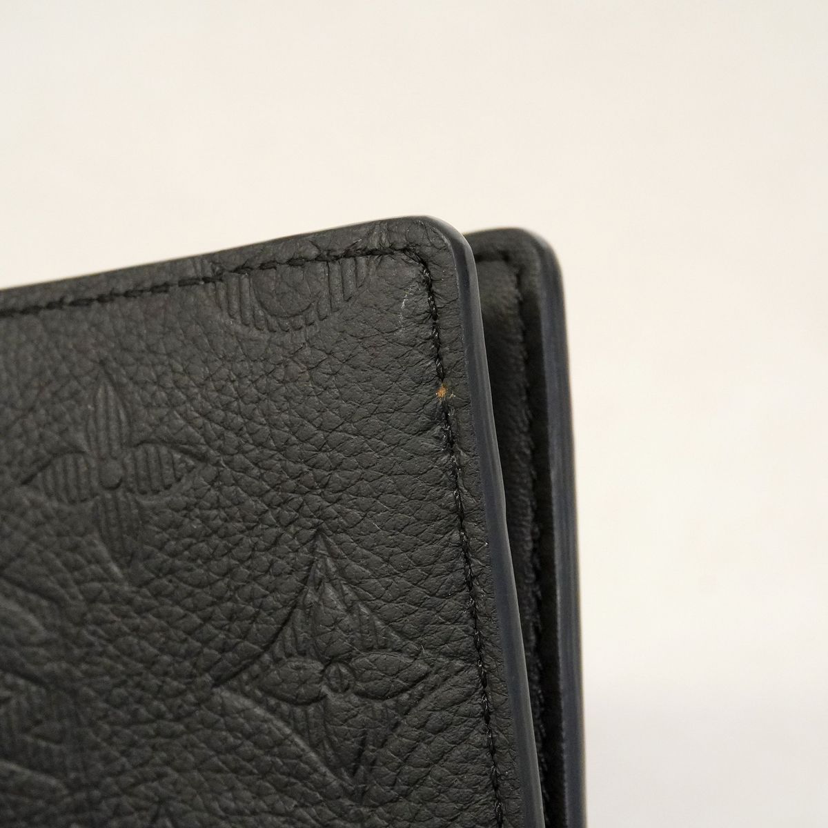 Louis Vuitton Card Case Monogram Shadow Pocket Organizer Black — view 7