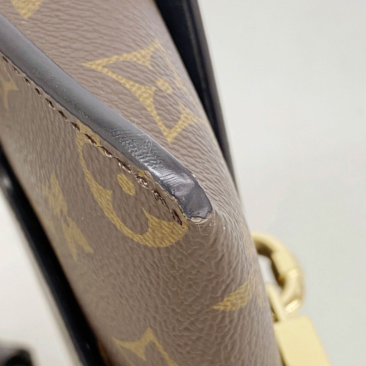 Louis Vuitton Shoulder Bag Monogram Padlock on Strap Noir — view 6