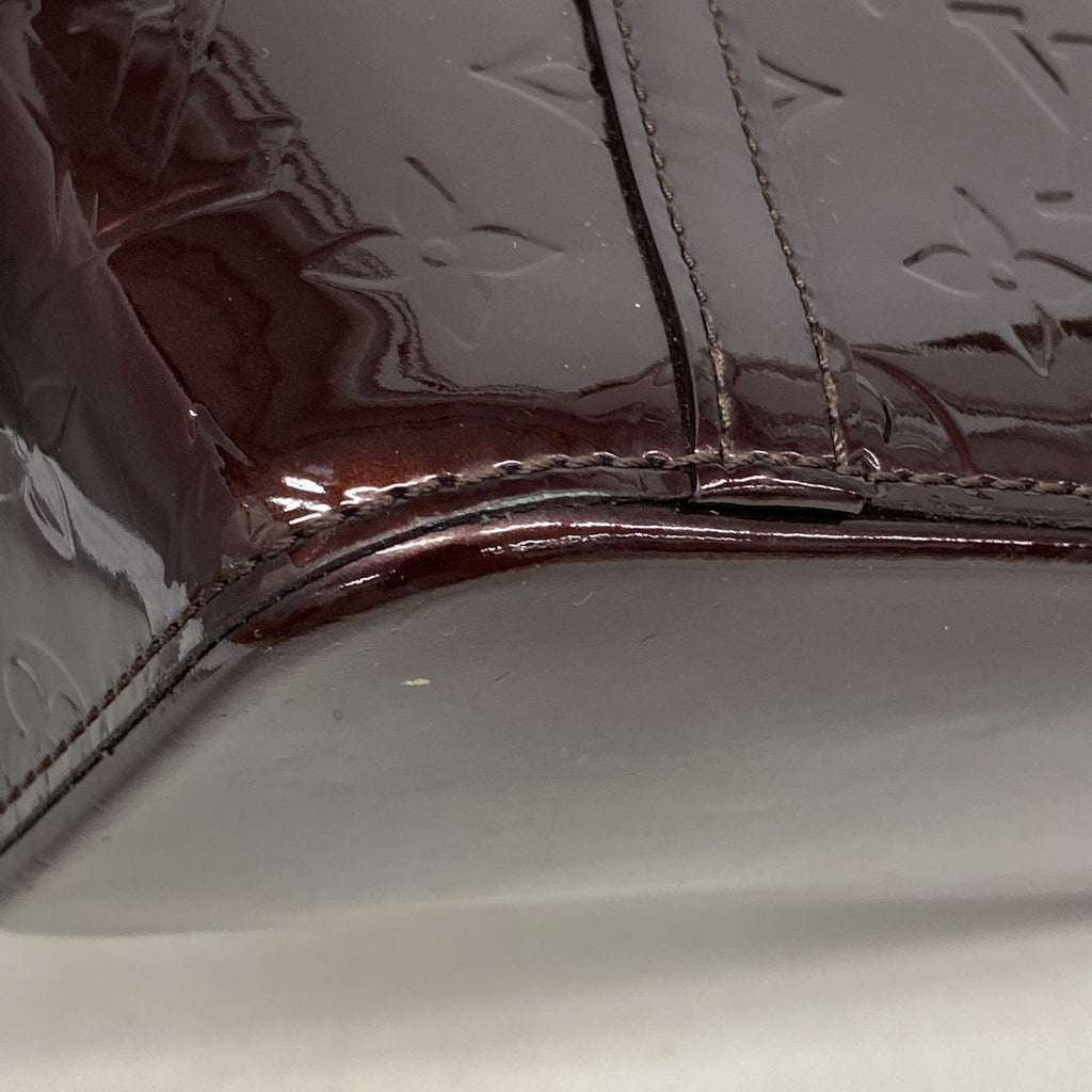 Louis Vuitton Shoulder Bag Vernis Avalon MM Amarante — view 7