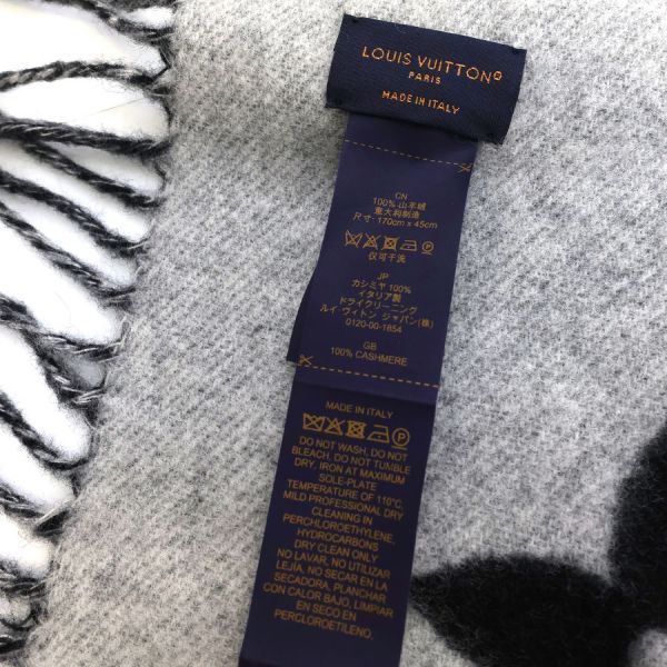 Louis Vuitton Scarf Ray Cavic — view 8