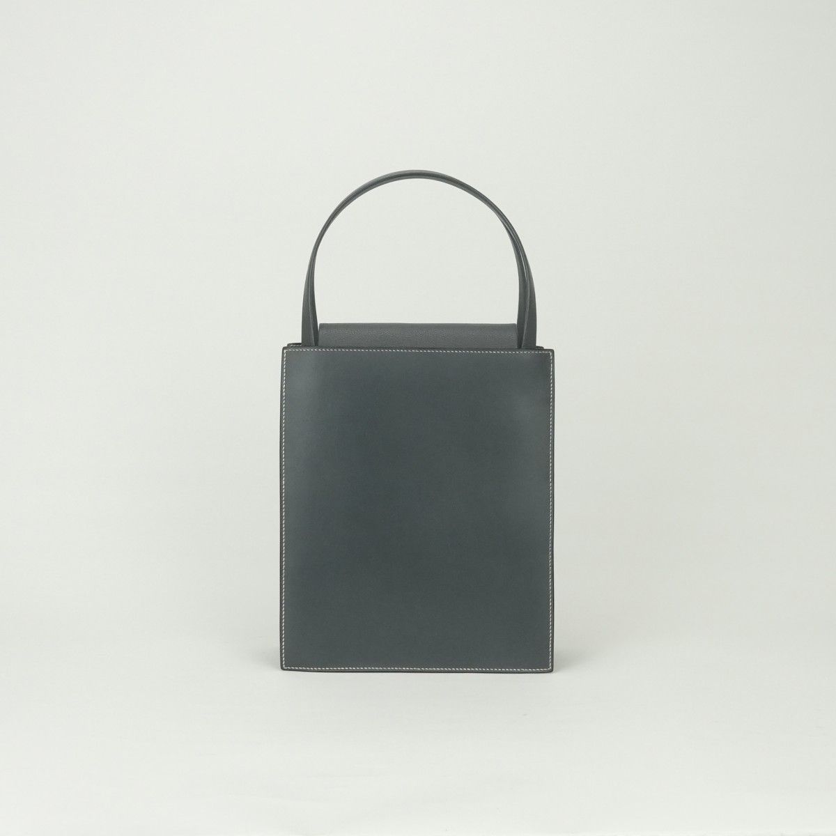 Hermes Lucy MM Tote Box Calf Chevre Graphite Gray Gold Handbag Mysore — view 3