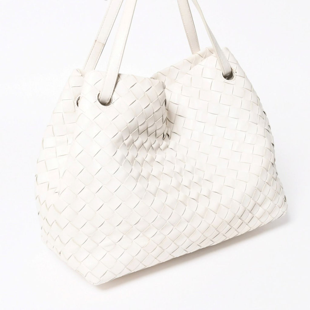 Bottega Veneta Handbag Intrecciato White Gold Leather — view 3