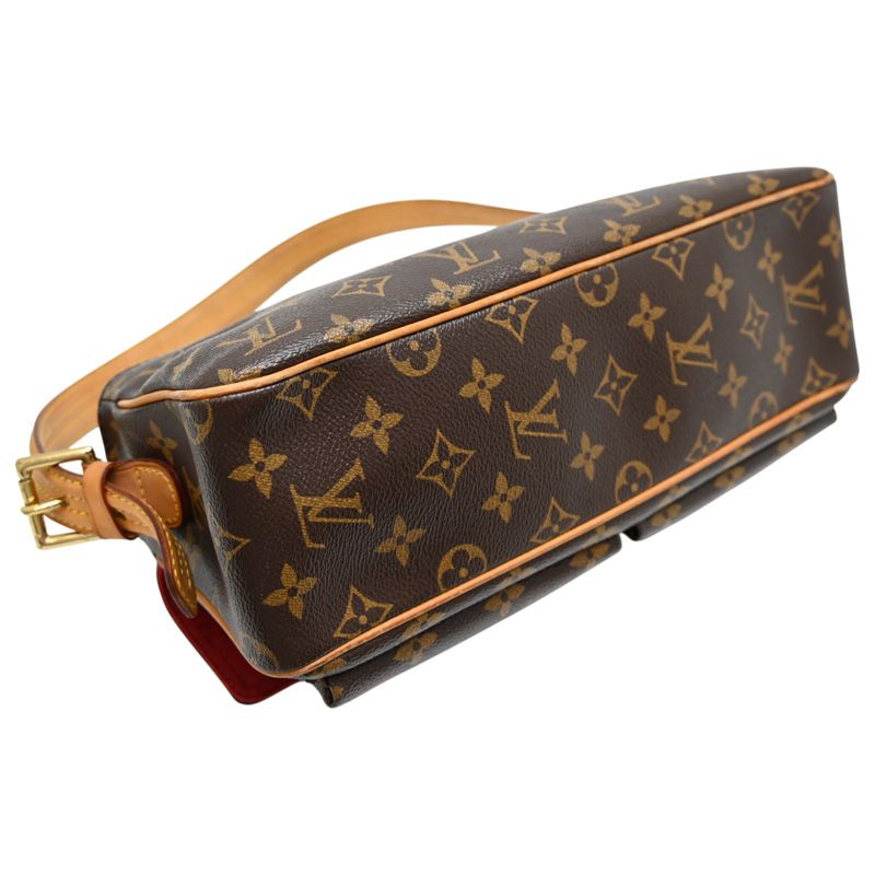 Louis Vuitton Shoulder Bag — view 3