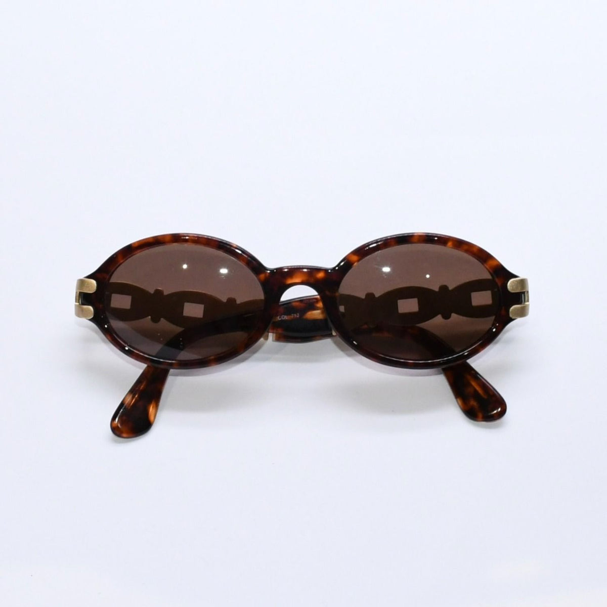 Fendi Oval Round Shape Sunglasses Tortoiseshell Pattern Brown Eyewear Gold