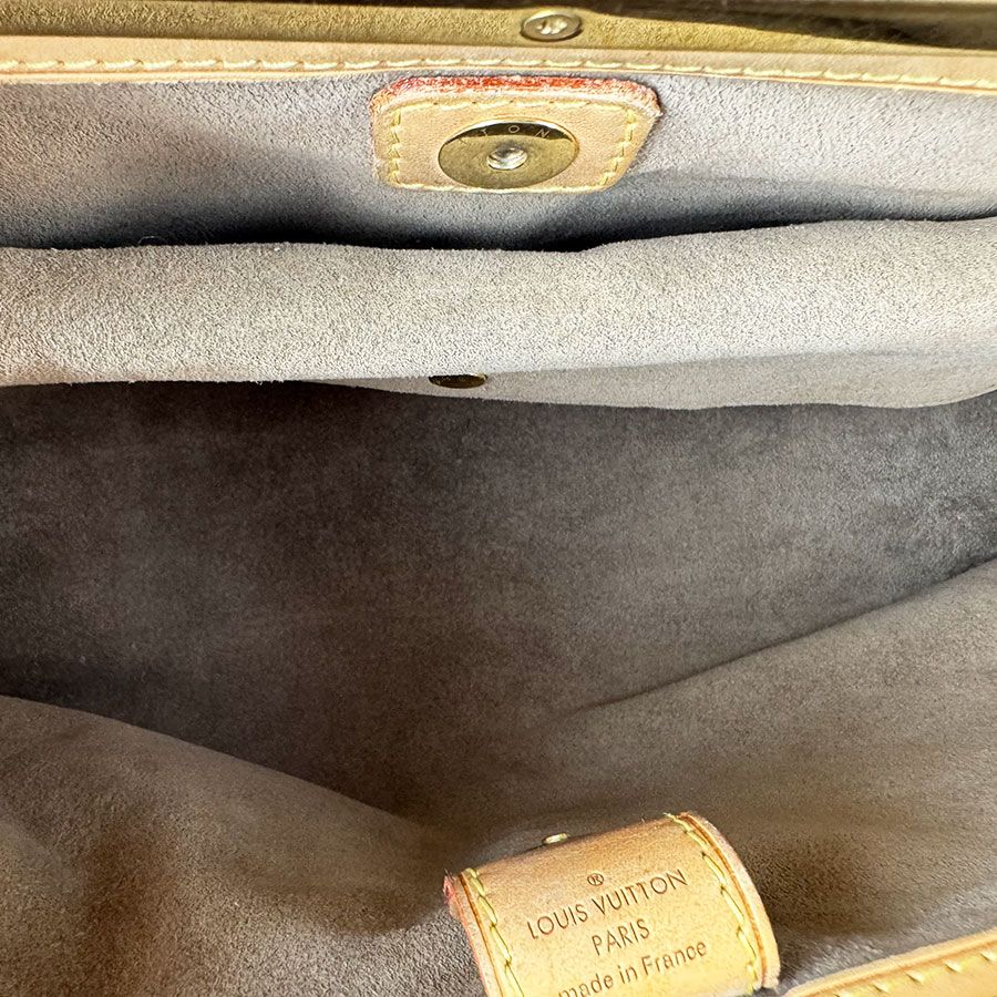 Louis Vuitton Shoulder Bag Judy MM — view 5