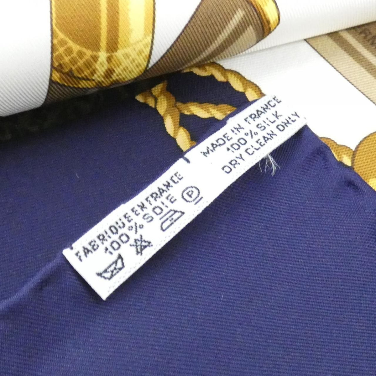 Hermes les Oiseaux du Roy Carre Scarf — view 4